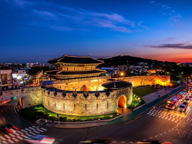 Suwon Hàn Quốc