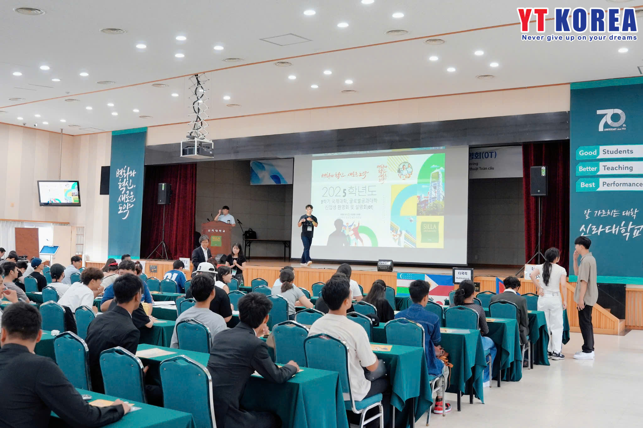 Lễ Khai giảng Trường Đại học Silla năm 2025 7 tansinhvien
