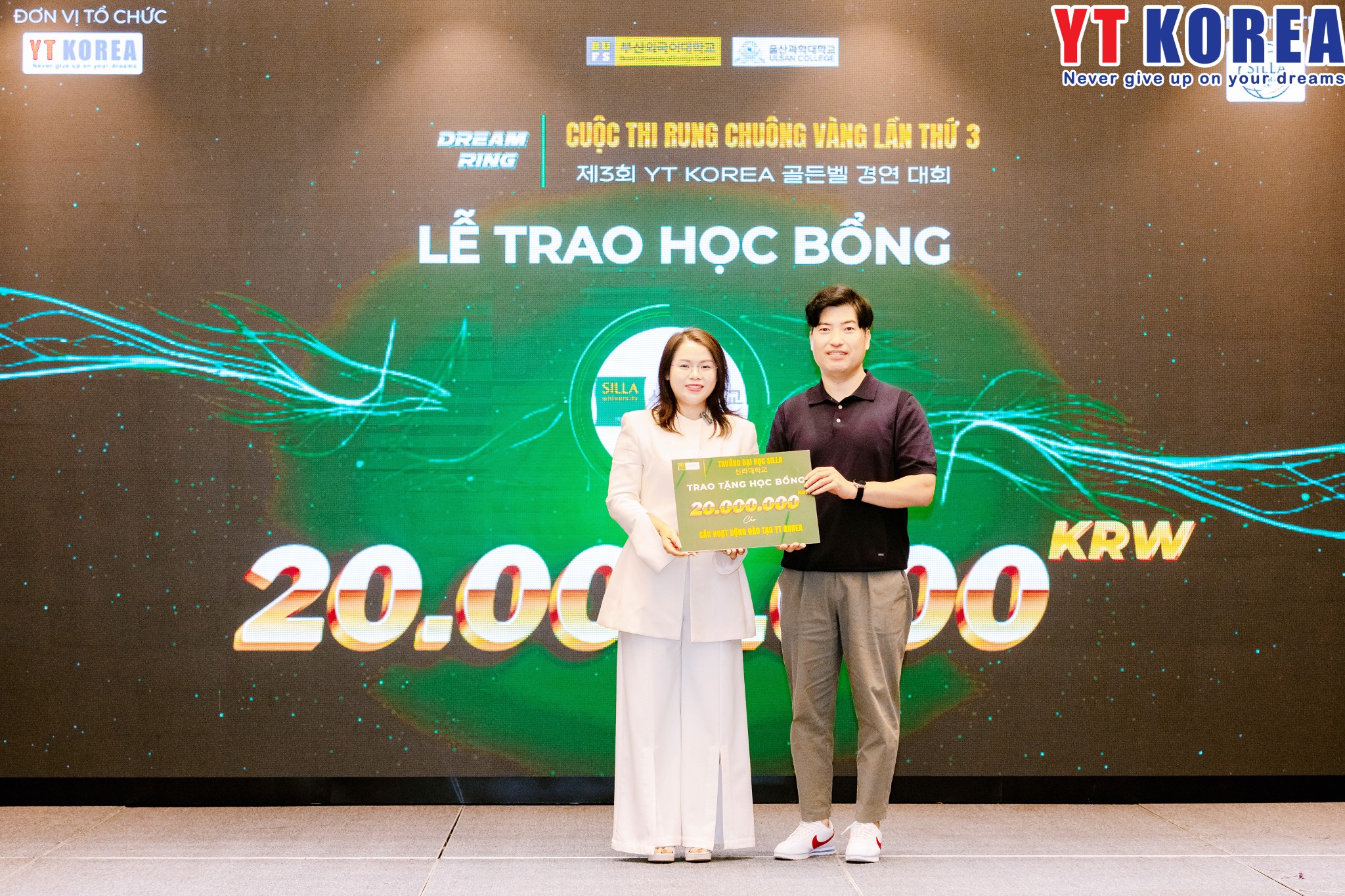 YTK TRI ÂN CÁC TRƯỜNG ĐẠI HỌC HÀN QUỐC ĐỒNG HÀNH VỚI RUNG CHUÔNG VÀNG 2025 – DREAM RING 3 568220610 1268982918578723 4374611377201957317 n