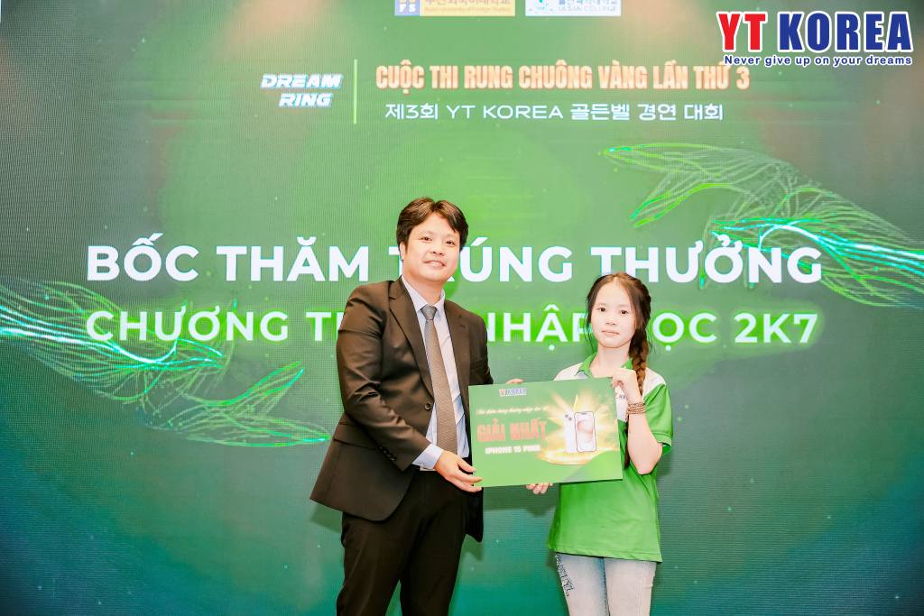CÔNG BỐ CHỦ NHÂN GIẢI THƯỞNG CHƯƠNG TRÌNH NHẬP HỌC 2K7 – 2025 5 571186841 795689286628567 8859724867326775593 n