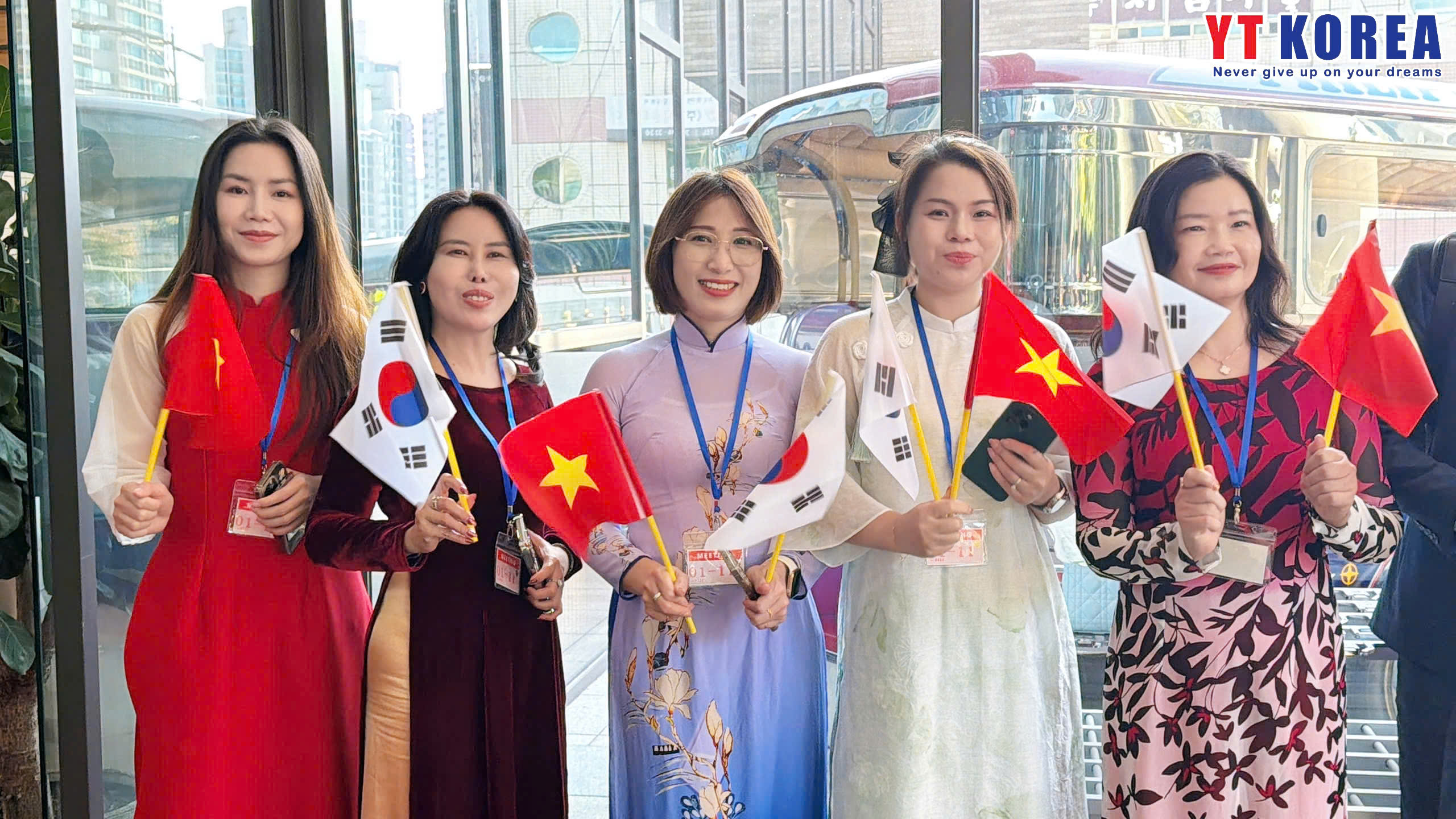 Tổng Giám đốc YT Korea – Cô Bùi Thị Tâm tham dự buổi gặp mặt Chủ tịch nước Lương Cường với cộng đồng người Việt Nam tại Hàn Quốc 6 LC3