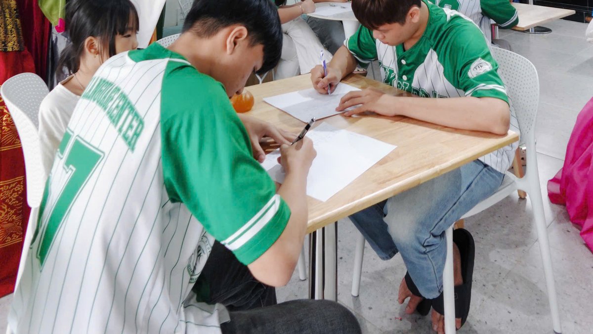 YTK GLOBAL: Học Tiếng Hàn Sáng Tạo Qua Hoạt Động Ngoại Khóa 12 YTK GLOBAL: Xây Dựng Môi Trường Học Tập Toàn Diện